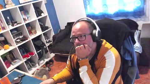 Snapshot of ravingr3d3 chatting on 2, 11, 2025 ravingr3d3 online show from 2, 11, 2025