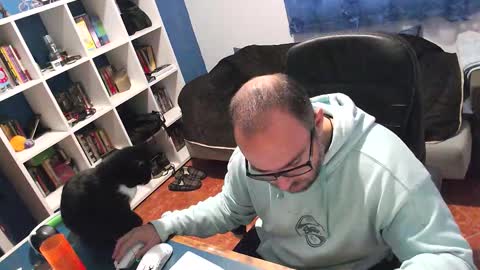 Snapshot of ravingr3d3 chatting on 17, 11, 2025 ravingr3d3 online show from 17, 11, 2025