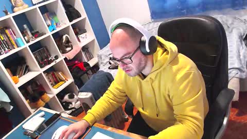 ravingr3d3 online show from 3, 2, 2026