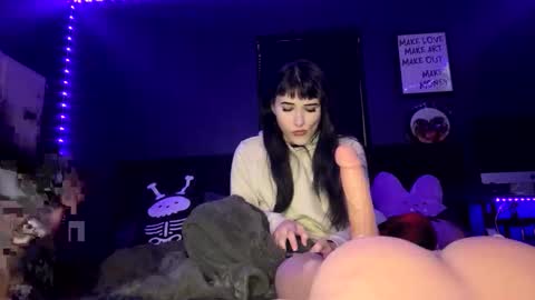 Ravyn and Nyx online show from 20, 12, 2025