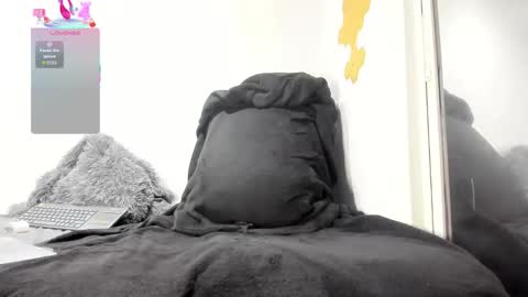 Snapshot of ray90fit chatting on 12, 3, 2026 rayfit90 online show from 12, 3, 2026