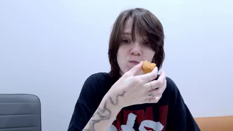 Ray-Ray online show from 26, 2, 2026