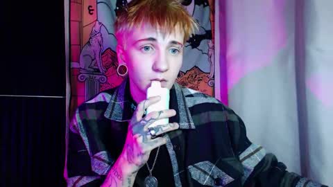 Ray online show from 13, 3, 2026