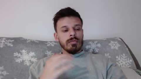 Snapshot of rayann27 chatting on 1, 12, 2024 rayan online show from 1, 12, 2024