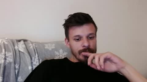 Snapshot of rayann27 chatting on 8, 9, 2025 rayan online show from 8, 9, 2025