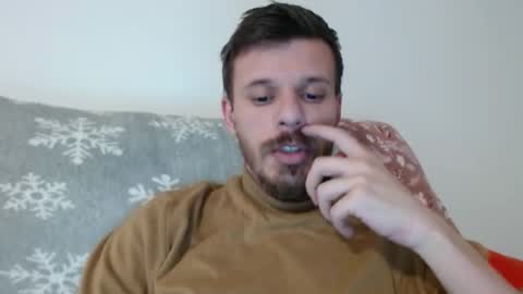 Snapshot of rayann27 chatting on 22, 12, 2025 rayan online show from 22, 12, 2025