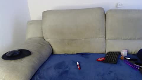 Snapshot of raycatt chatting on 13, 2, 2026 Ray online show from 13, 2, 2026