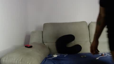 Snapshot of raycatt chatting on 14, 2, 2026 Ray online show from 14, 2, 2026