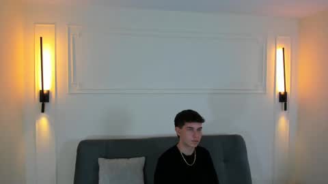 YE online show from 19, 11, 2025