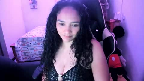 Danna online show from 4, 3, 2026