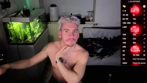 Rayzel online show from 15, 3, 2026