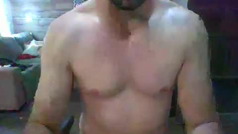 Snapshot of real_brazilian_boy chatting on 5, 12, 2025 real_brazilian_boy online show from 5, 12, 2025
