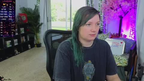 Snapshot of realsamisins chatting on 6, 2, 2025 Snap - RealSamiSins online show from 6, 2, 2025