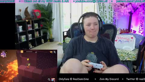 Snapshot of realsamisins chatting on 8, 2, 2025 Snap - RealSamiSins online show from 8, 2, 2025