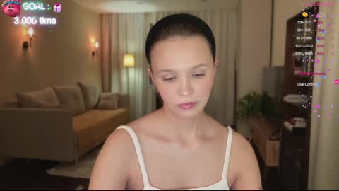 Snapshot of realsupermichael chatting on 4, 1, 2025 AliceEve online show from 4, 1, 2025