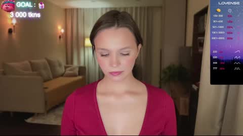 Snapshot of realsupermichael chatting on 5, 1, 2025 AliceEve online show from 5, 1, 2025