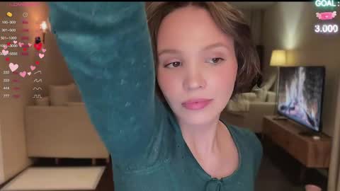 Snapshot of realsupermichael chatting on 5, 2, 2025 AliceEve online show from 5, 2, 2025