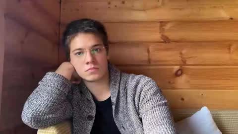 Snapshot of realsupermichael chatting on 12, 10, 2025 AliceEve online show from 12, 10, 2025