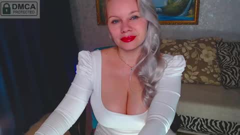 Im a little sick. Ill be back soon. online show from 7, 3, 2025