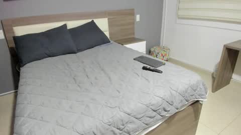 Snapshot of rebeca_cortez1 chatting on 27, 9, 2025 I invite you to my birthday on November 3th online show from 27, 9, 2025