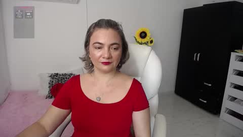 Snapshot of rebeca_milf chatting on 29, 12, 2024 REBECA online show from 29, 12, 2024