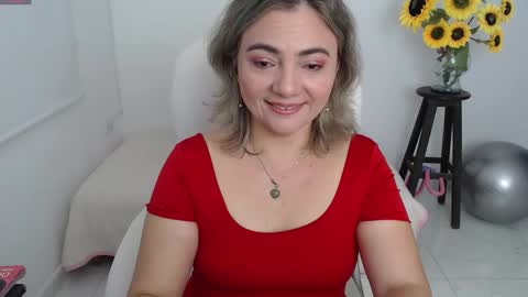 Snapshot of rebeca_milf chatting on 9, 9, 2025 REBECA online show from 9, 9, 2025