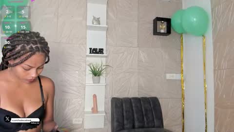 Snapshot of rebecablack_ chatting on 19, 3, 2026 Rebeca Black online show from 19, 3, 2026