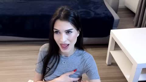 rebecamur online show from 3, 3, 2026