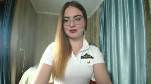 Rebecca online show from 30, 9, 2025