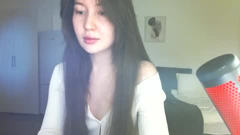 Snapshot of rebecca_demure18 chatting on 24, 2, 2025 Lets talk here 33. online show from 24, 2, 2025