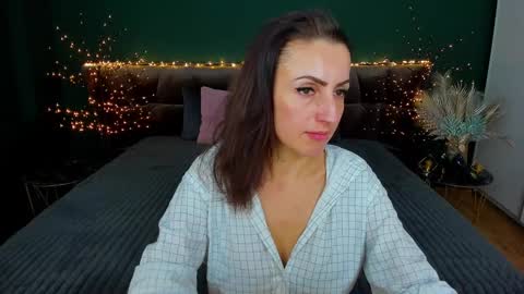 Snapshot of rebecca_diamonds chatting on 23, 1, 2025 rebecca_diamonds online show from 23, 1, 2025