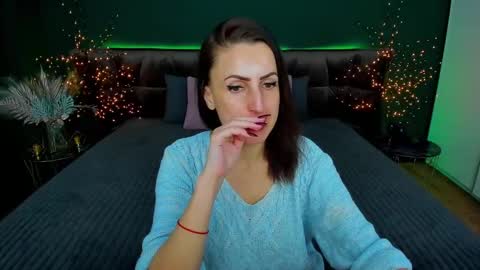 Snapshot of rebecca_diamonds chatting on 11, 2, 2025 rebecca_diamonds online show from 11, 2, 2025