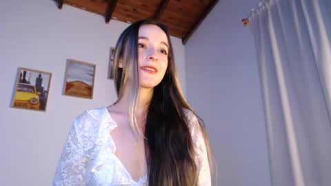 Becca Johnsoon online show from 8, 3, 2026