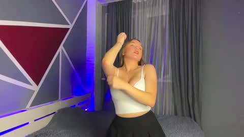 Snapshot of rebeccaeglitis chatting on 20, 10, 2025 Rebecca online show from 20, 10, 2025