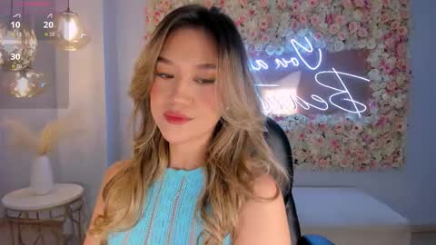 Snapshot of rebeccahudson_ chatting on 14, 10, 2025 Rebe online show from 14, 10, 2025