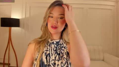 Snapshot of rebeccahudson_ chatting on 23, 11, 2025 Rebe online show from 23, 11, 2025