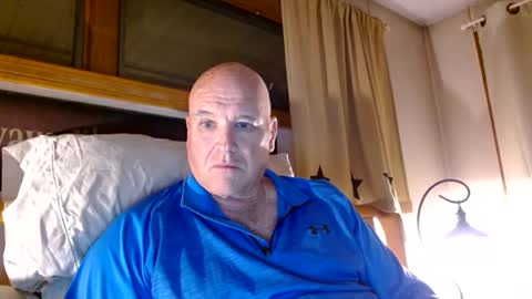 Snapshot of recman15 chatting on 29, 10, 2025 Mtn. Man online show from 29, 10, 2025