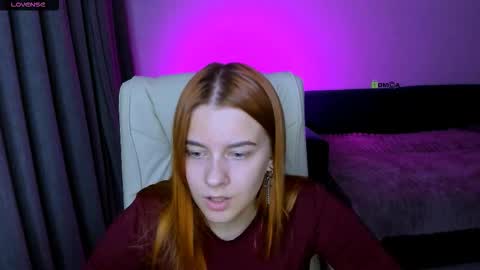 Snapshot of red__dizzy chatting on 23, 9, 2025 red__dizzy online show from 23, 9, 2025