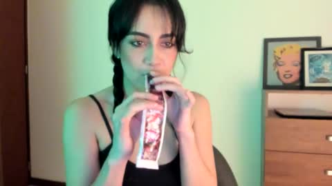 Snapshot of red_flower203 chatting on 16, 3, 2026 red_flower203 online show from 16, 3, 2026