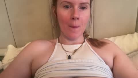 Snapshot of red_head_rosie_69 chatting on 10, 10, 2025 Rosie online show from 10, 10, 2025