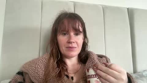 Snapshot of red_head_rosie_69 chatting on 13, 10, 2025 Rosie online show from 13, 10, 2025