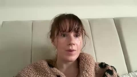 Snapshot of red_head_rosie_69 chatting on 11, 11, 2025 Rosie online show from 11, 11, 2025