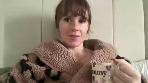 Snapshot of red_head_rosie_69 chatting on 14, 11, 2025 Rosie online show from 14, 11, 2025