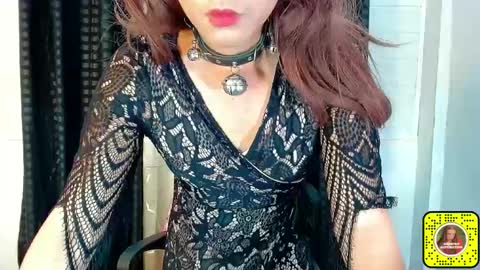 red_kitsune69 online show from 5, 3, 2025