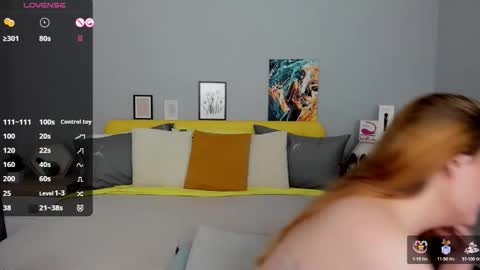 Lessy Fox online show from 9, 10, 2025