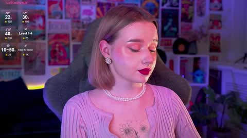 QUEEN OF EVIL online show from 20, 12, 2024