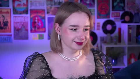QUEEN OF EVIL online show from 23, 12, 2024