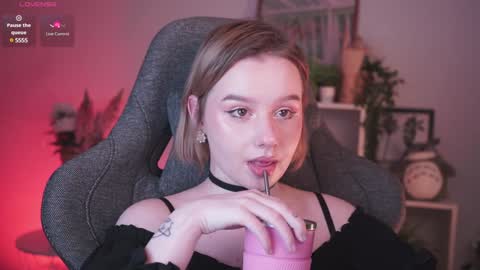 QUEEN OF EVIL online show from 9, 1, 2025