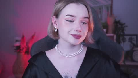 QUEEN OF EVIL online show from 12, 1, 2025