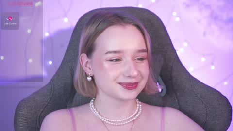 QUEEN OF EVIL online show from 13, 1, 2025